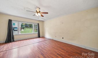 196 Spruce St, Badin, NC 28009