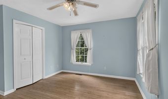 19368 Triple Crown Dr, Abingdon, VA 24211