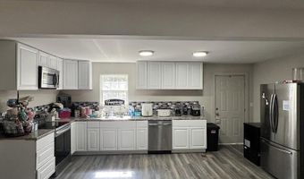 1215 ELK Dr, Alexander City, AL 35010