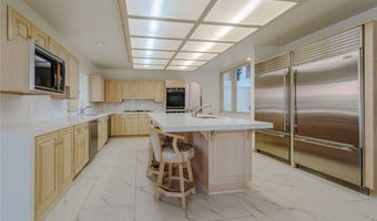 14 Sawgrass Ct, Las Vegas, NV 89113