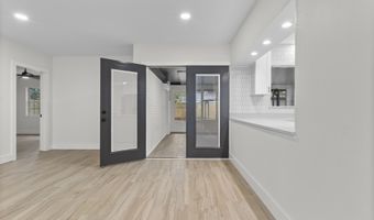 175 Saint Charles Ave, Biloxi, MS 39530