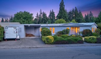 21986 LAUREL Ave, Aurora, OR 97002