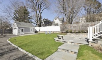 91 Noroton Ave, Darien, CT 06820