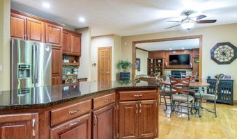 1501 S Weimar St, Appleton, WI 54915