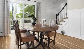 174 Seaside Dr, Jamestown, RI 02835