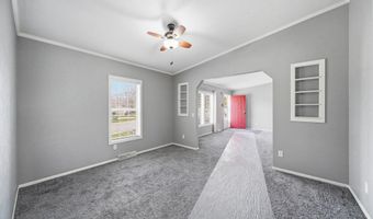 701 Missouri River Dr, Adrian, MI 49221
