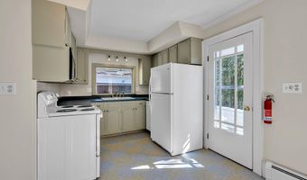 87 Currier St, Barre, VT 05641