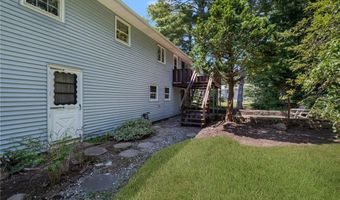 49 Magnolia Ln, Coventry, RI 02816