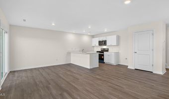 37 Bee Garden Ct, Angier, NC 27501