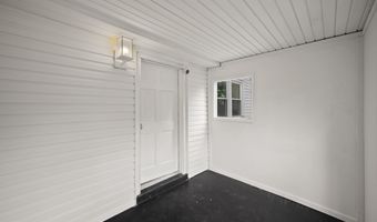 37 2ND Ave, Claymont, DE 19703