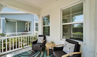 606 WINTERSIDE Dr, Apollo Beach, FL 33572