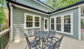 1030 W Sterlington Pl, Apex, NC 27502