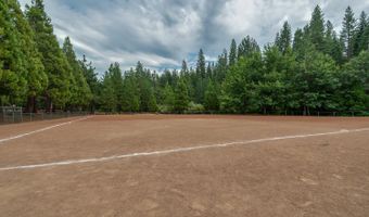1945 Evergreen Ln, Arnold, CA 95223