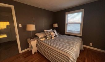 2326 Canfield Rd, Akron, OH 44312
