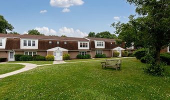 9 Pleasant Park Ave 2I, Barnstable, MA 02601