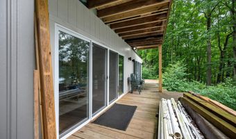 112 SCENIC VIEW Dr, Addison, PA 15411
