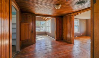 909 Catalina Ln, Alamogordo, NM 88310