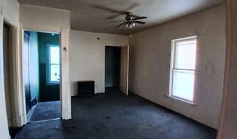 12 Pleasant St, Barre, VT 05641