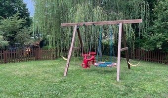 11943 Glen Cove Ct, Indianapolis, IN 46236