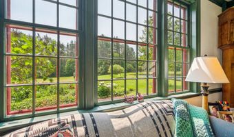 719 Walker Hill Rd, Barnard, VT 05031