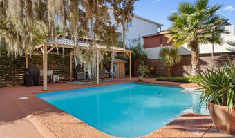 128 Lee St, Biloxi, MS 39530