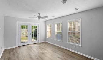 111 W Middlebury Ln SW, Aiken, SC 29803