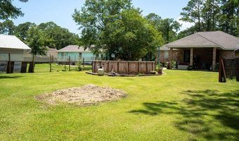 6816 Natchez St, Biloxi, MS 39532