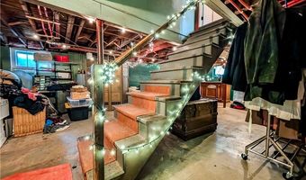 42 Mechanic St, North Smithfield, RI 02896