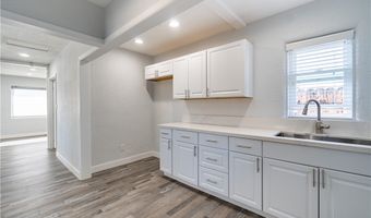 21948 US Highway 18, Apple Valley, CA 92307