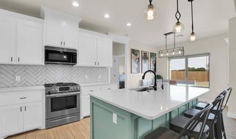 2132 Longhorn Trl, Altus, OK 73521