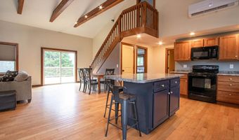 217 Bolton Rd, Cabot, VT 05647