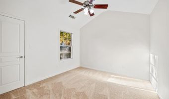 723 York View Dr, Auburn, GA 30011