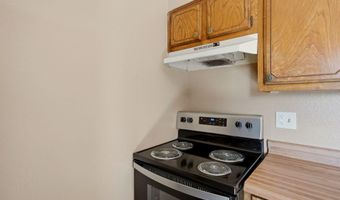 1312 Boatright Dr NE, Albuquerque, NM 87112