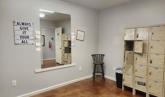 416 Barnett Dr, Batesville, AR 72501