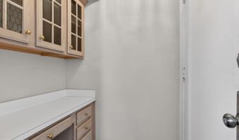 1820 SWANN St NW #403, Washington, DC 20009