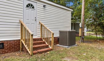 4325 Martin Luther King Jr St, Ayden, NC 28513