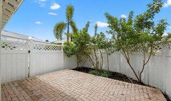 123 ABERDEEN POND Dr, Apollo Beach, FL 33572