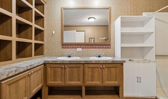 89 Poplar Dr, Beech Grove, TN 37018