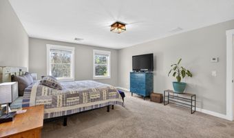 21 N Mason Rd, Brookline, NH 03033