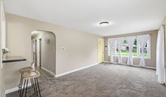 104 Willow Ln, Anderson, IN 46012
