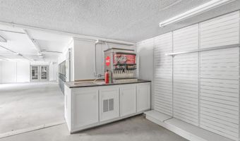 4000 VALLEY St, Arkadelphia, AR 71923