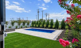 322 Third St, Beach Haven, NJ 08008