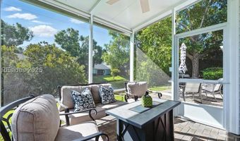 19 Lake Linden Dr, Bluffton, SC 29910