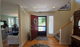 15 Hammersmith Rd 33, Newport, RI 02840