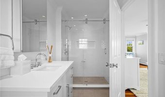 1210 Graces Cove Rd, Block Island, RI 02807