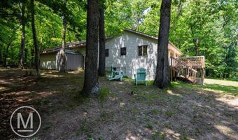 9057 Vergennes St SE, Ada, MI 49301