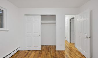 45 N Ronald Dr, Amityville, NY 11701