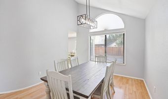 318 Redrock Dr, Antioch, CA 94509