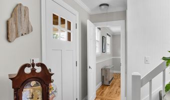 1486 Washington St, Bath, ME 04530