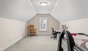 635 Prestige Woods Blvd, Aurora, OH 44202